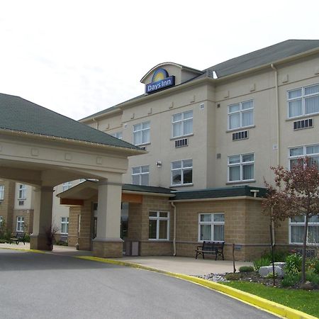 Days Inn By Wyndham Orillia Zewnętrze zdjęcie